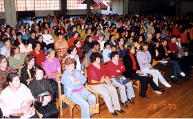 A ala feminina do Sindicato Rural lota o auditrio