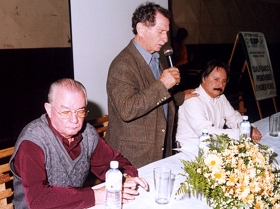 Da esquerda para a direita, o consultor  da FAEP - Joo Cndido de Oliveira Neto, o presidente do Sindicato Rural - ngelo Mezomo, e o assessor da FAEP- Nilson Hanke Camargo